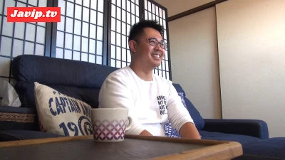 fc2ppv-4669743 - どエロい子熊がやって来た！たいすけ初撮影！インタビュー中なのに勃起！