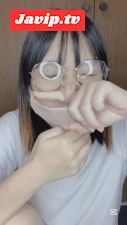 fc2ppv-4674466 - 親指が貫通！？不思議な鼻に目が釘付け♡（ショート動画）